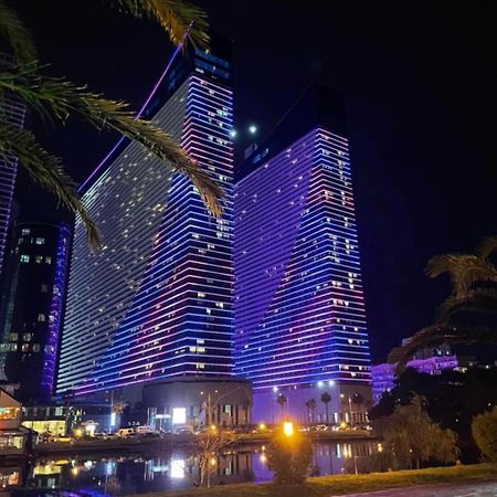 Downtown Centre In Batumi Aparthotel Orbi City In באטומי מראה חיצוני תמונה