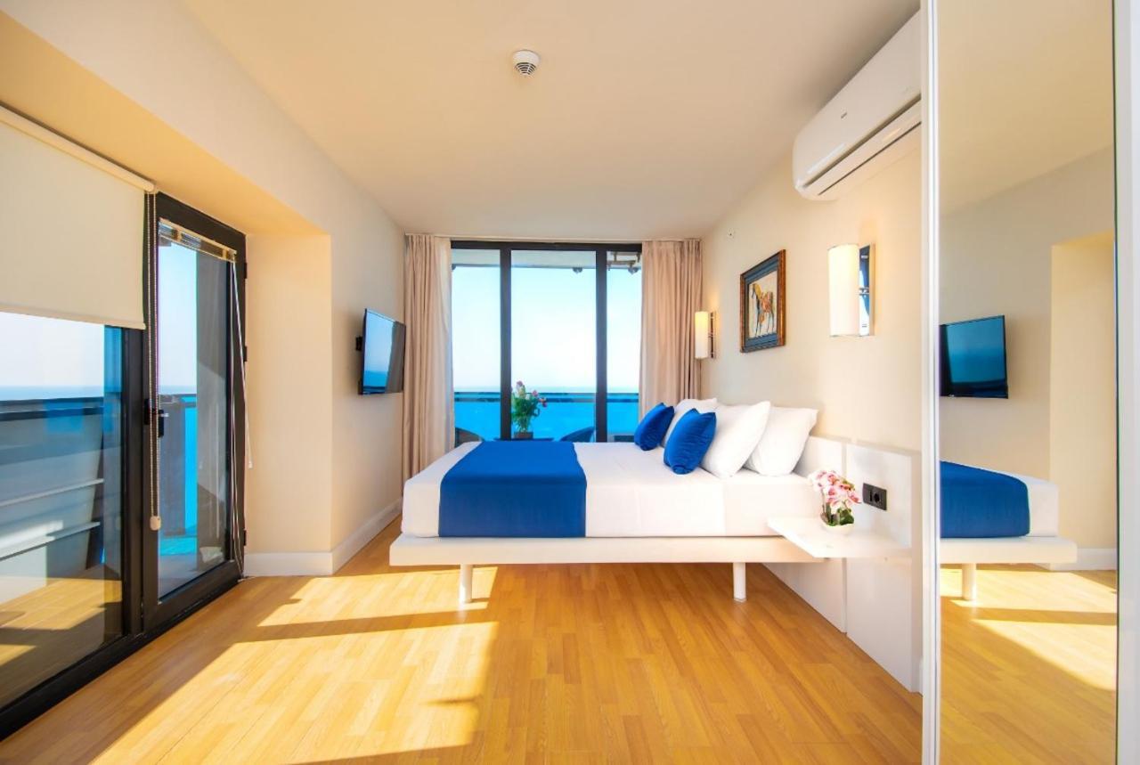 Downtown Centre In Batumi Aparthotel Orbi City In באטומי מראה חיצוני תמונה