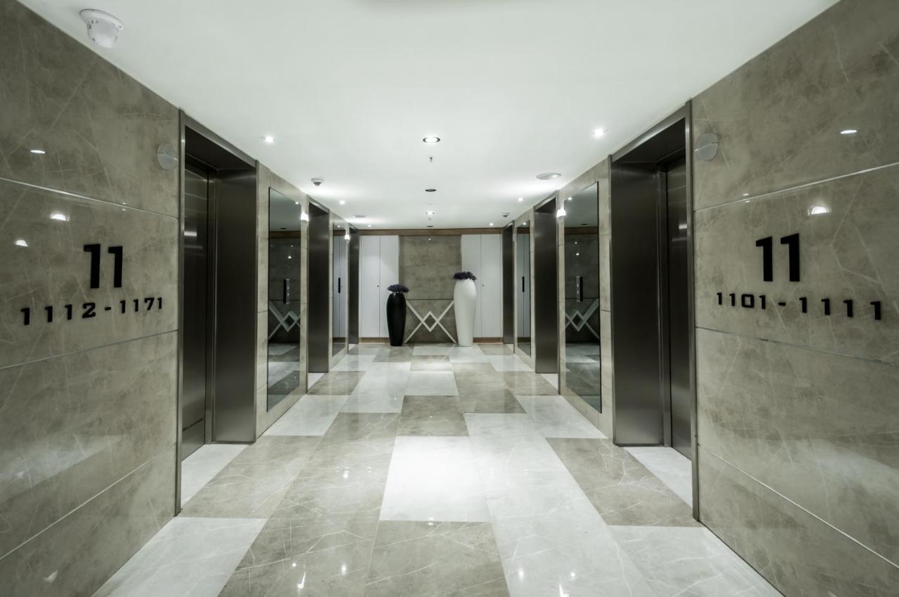Downtown Centre In Batumi Aparthotel Orbi City In באטומי מראה חיצוני תמונה