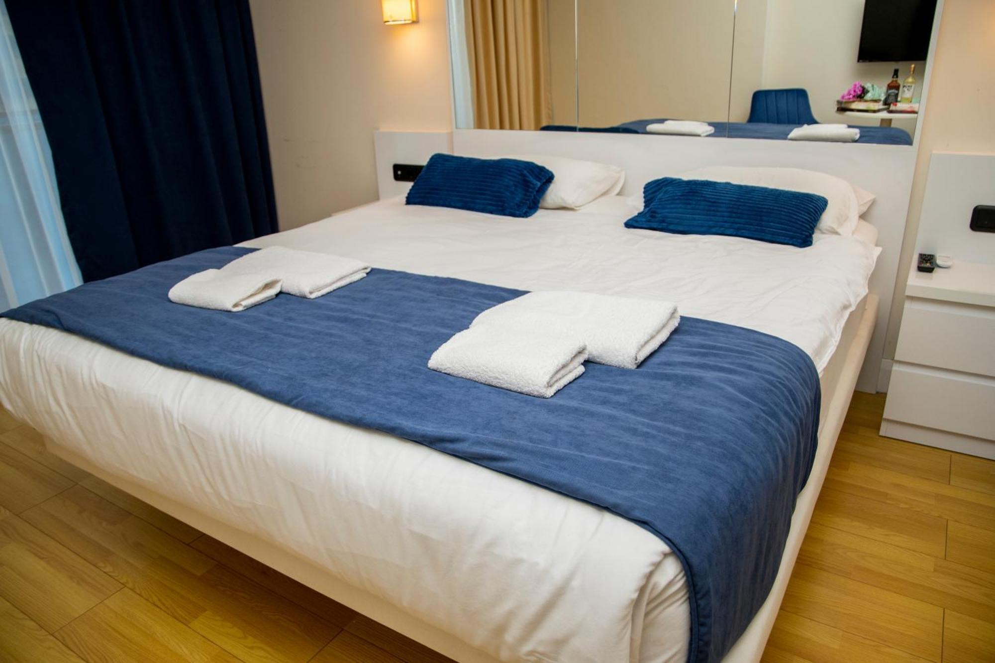 Downtown Centre In Batumi Aparthotel Orbi City In באטומי מראה חיצוני תמונה