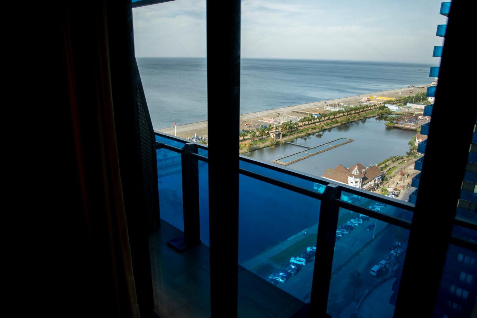 Downtown Centre In Batumi Aparthotel Orbi City In באטומי מראה חיצוני תמונה